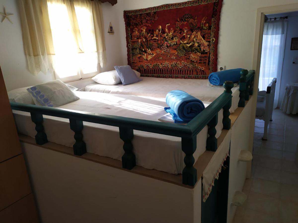 Traditional House Marivilla Mastihari Exterior photo